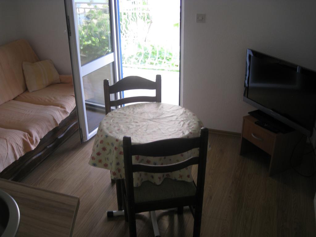 Apartmani Famelja Jovanovic Sveti Stefan Room photo