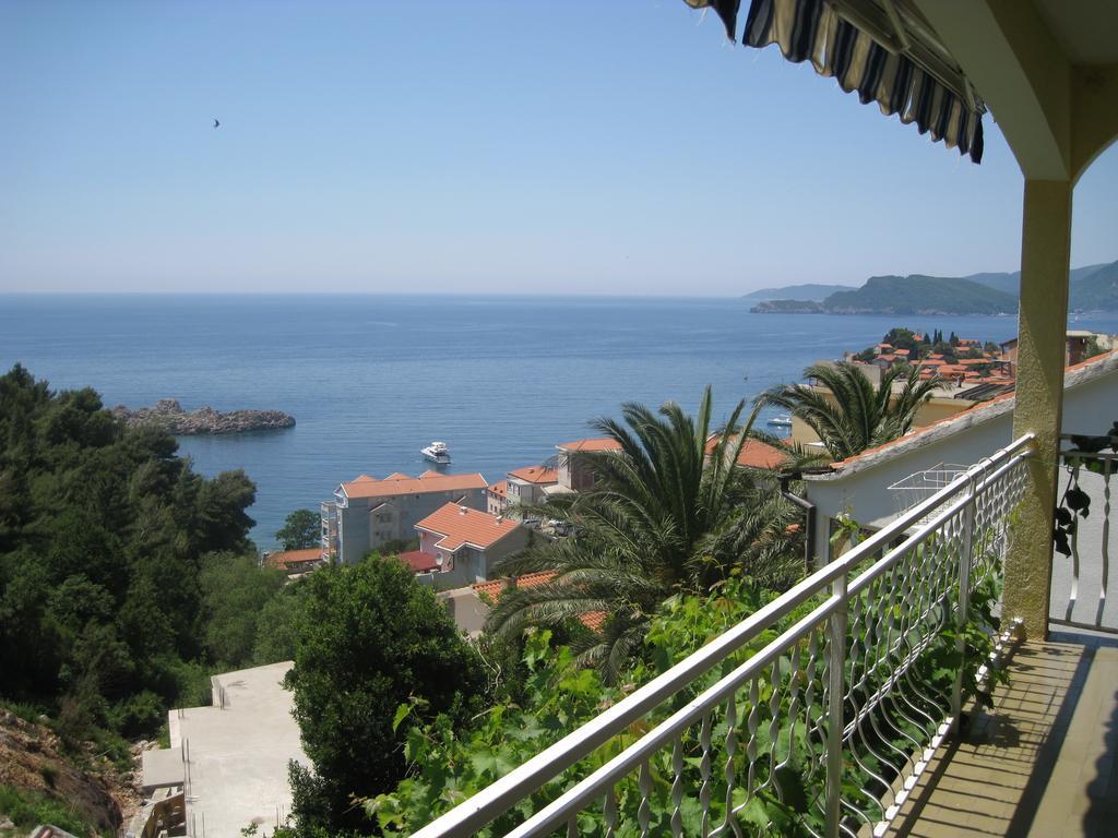 Apartmani Famelja Jovanovic Sveti Stefan Exterior photo